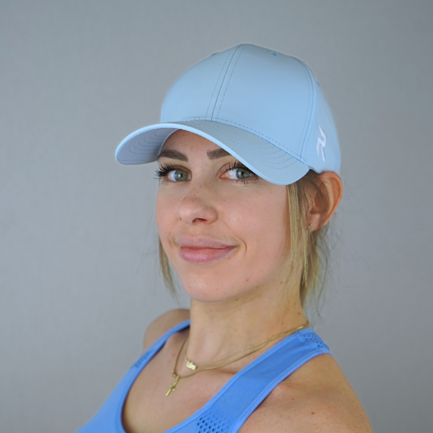 RAVLIN - Ponytail Cap