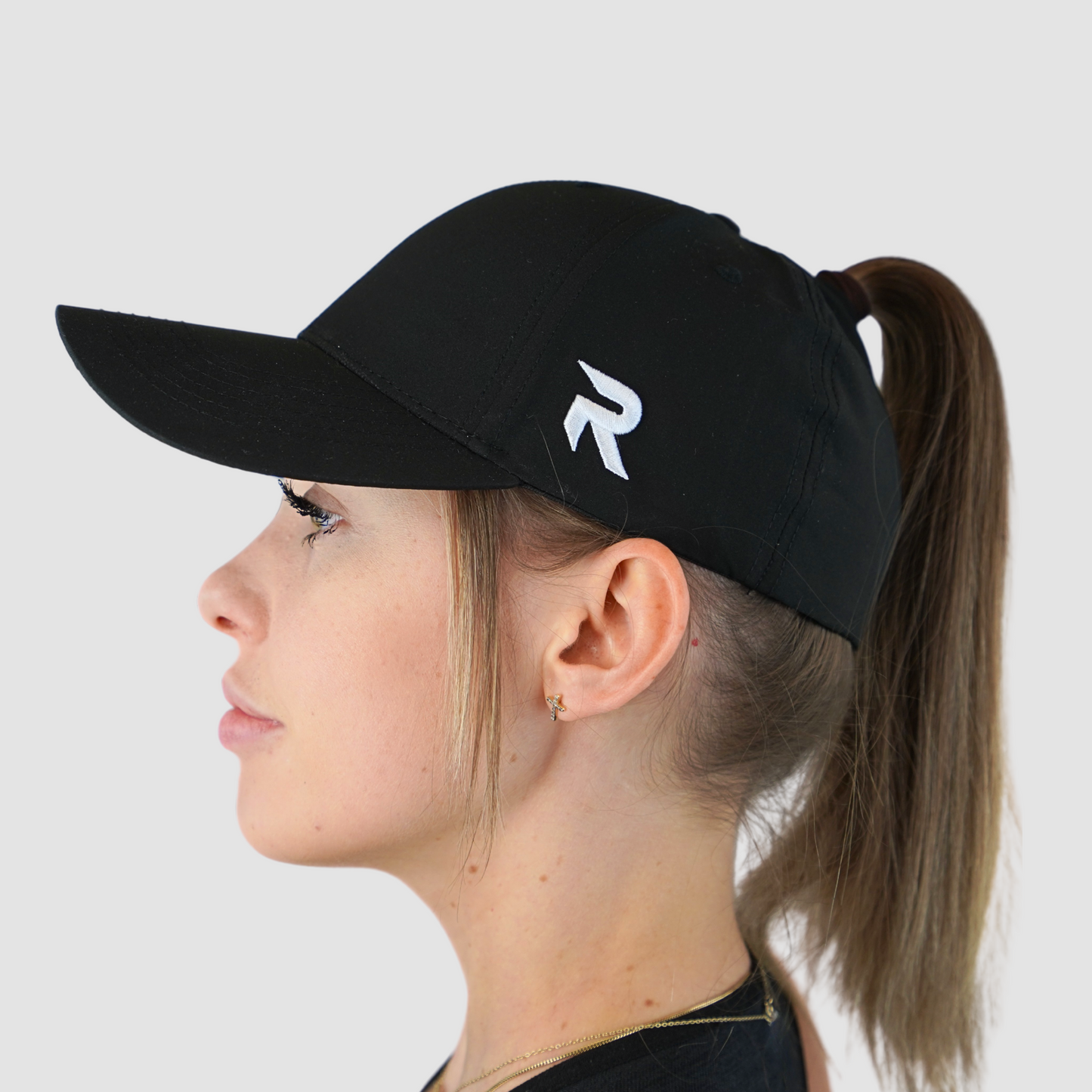 RAVLIN - Ponytail Cap
