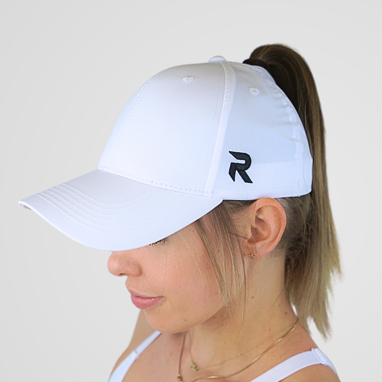 RAVLIN - Ponytail Cap